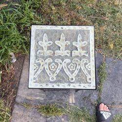 Lil Table Can Be Used For Plant Holder 