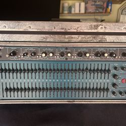 BSS & Ashly Professional Equalizer With Road Case $280 Firm.