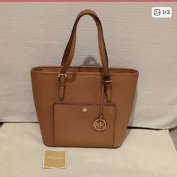 Michael Kors Tan Leather Bag 