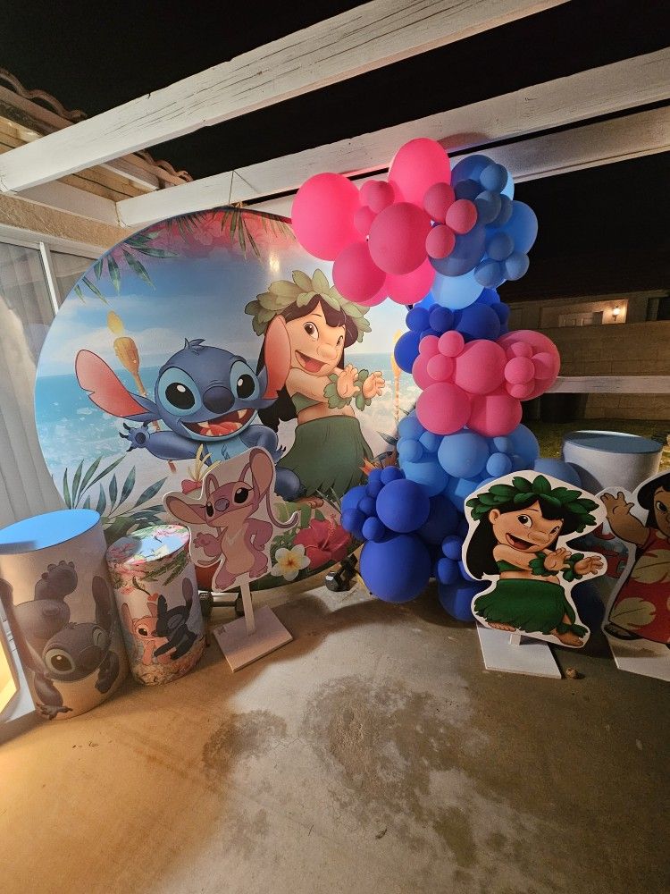 Balloon Garlands And Backdrops