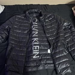 Calvin Klein Puffer Jacket (S)