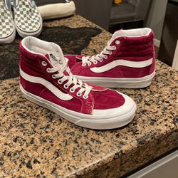  Burgundy high top vans Womens 6.5 