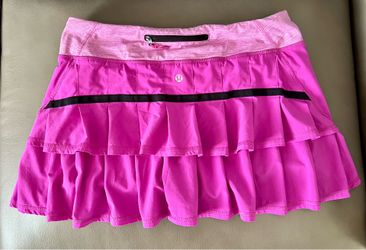 Lululemon Pleated Purple Athletic Skort Women’s Size 8 Elastic Waist Zip Pocket