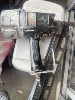 Nail gun