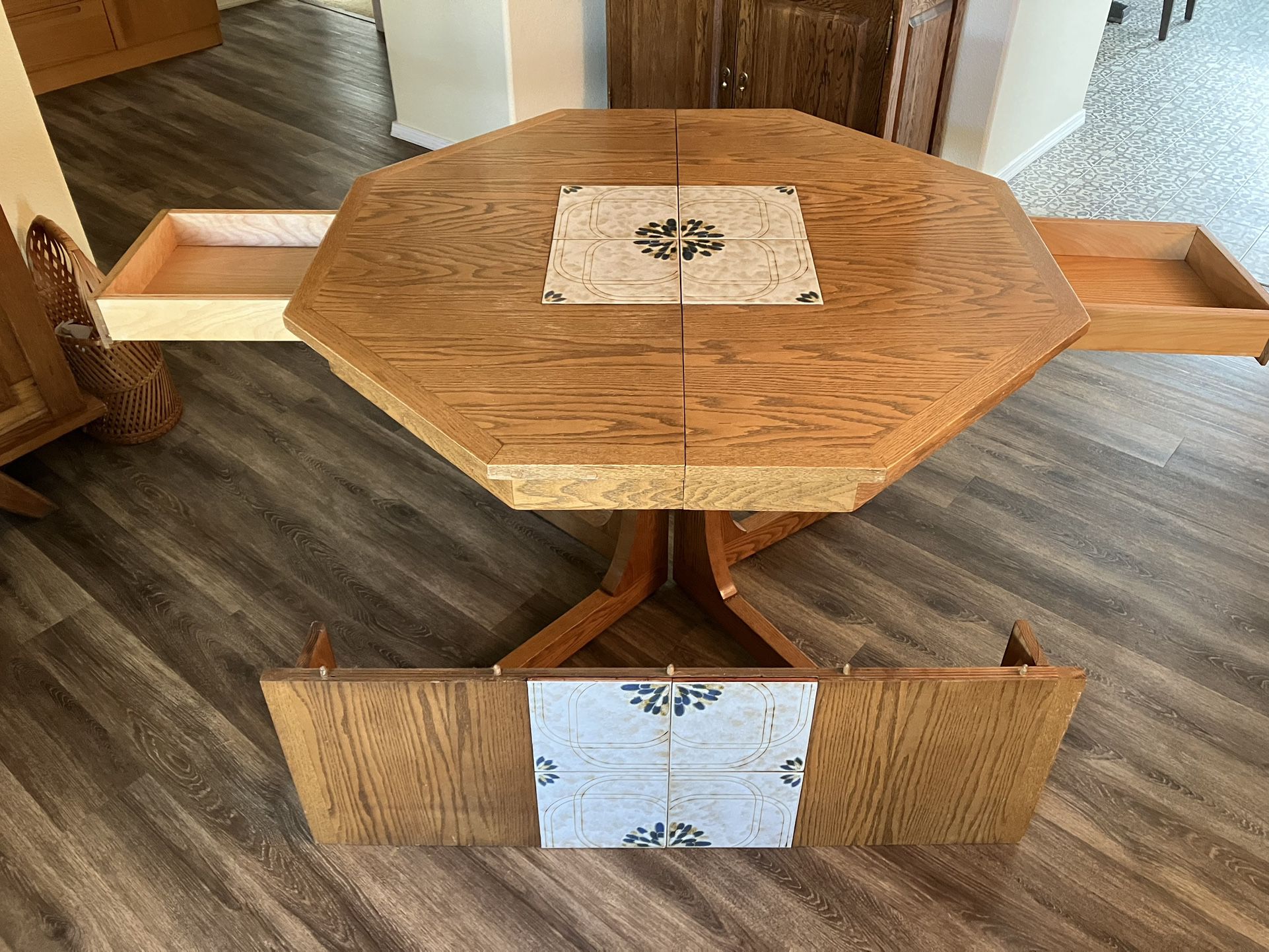 Dining/Game Table