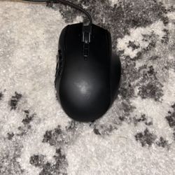 Razer Naga Chroma Gaming Mouse