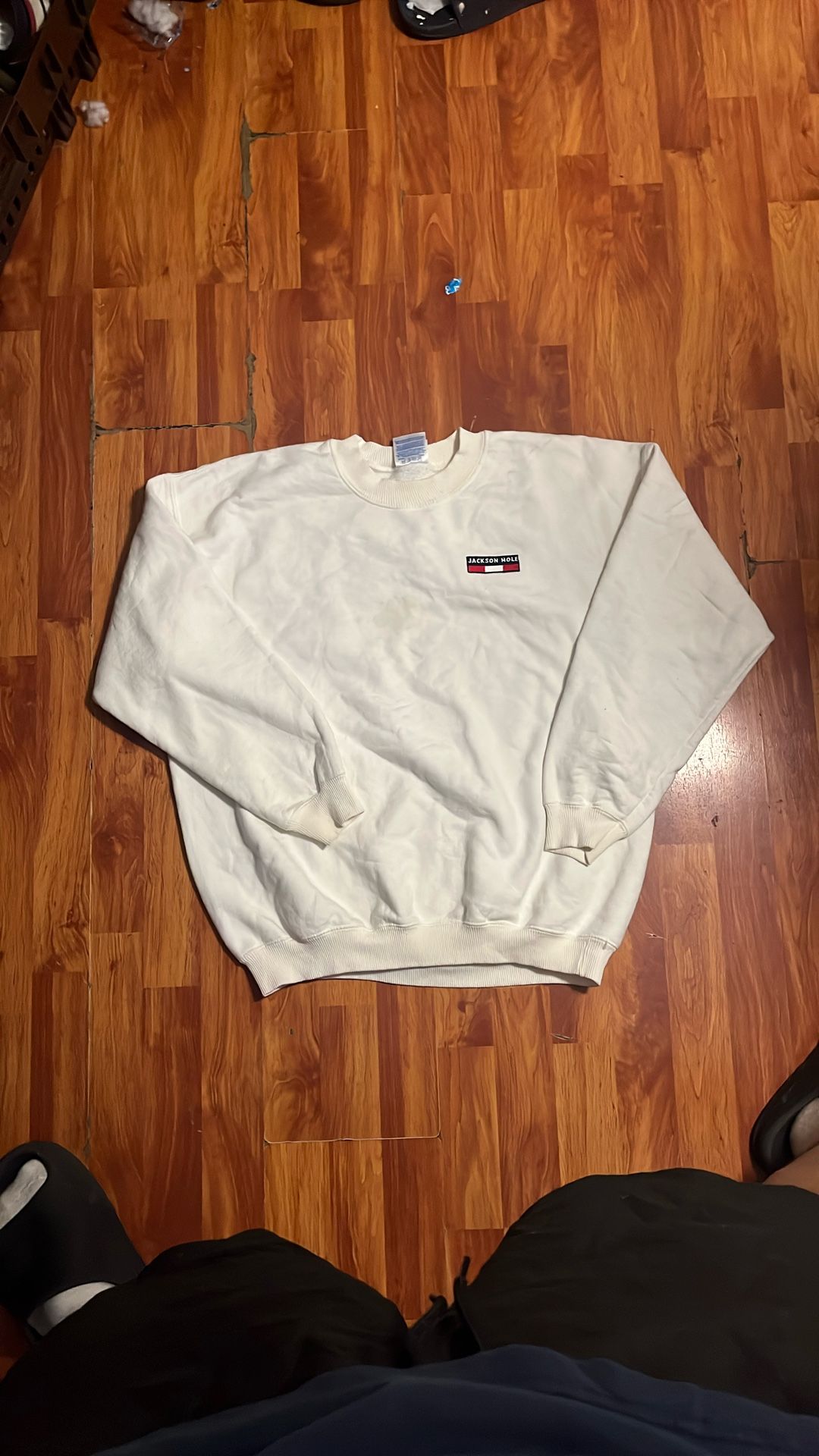Sweatshirt