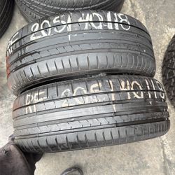 205/40/18 Pirelli P Zero Run Flat ... Two Tires Available 