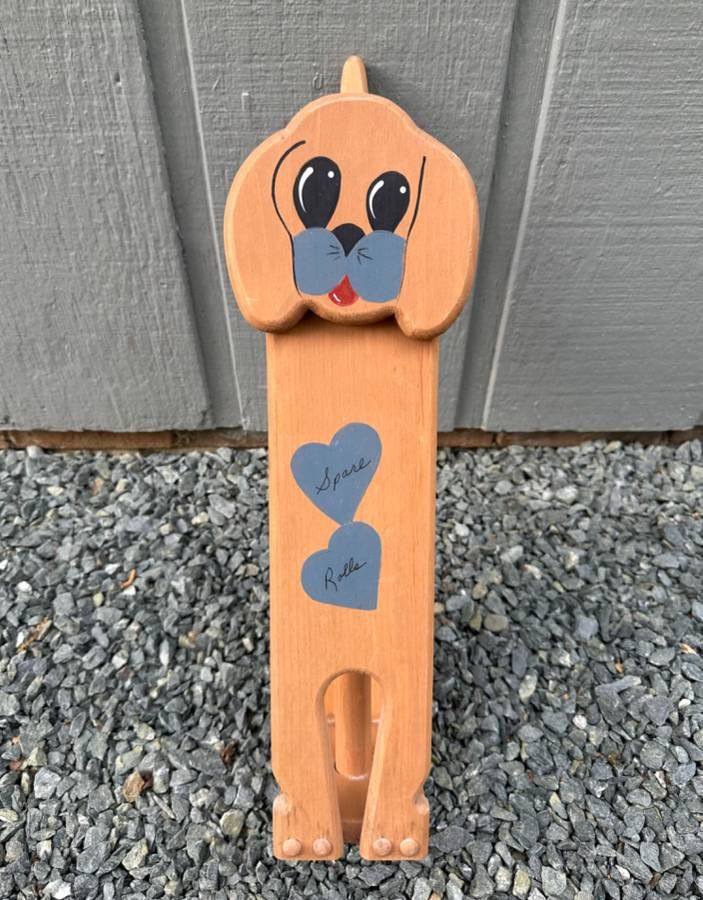 Wood Dog Kitchen Bathroom Paper Towel Roll Holder Decor