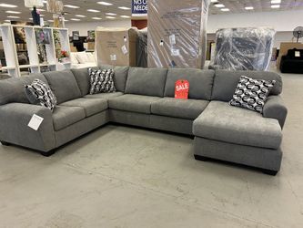 New Ashley furniture Sectional 