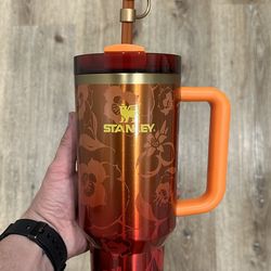 Stanley X Karol G Quencher 2.0 Tumbler 40oz