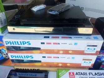 DVDS BLUE RAY WITH NETFLIX AND YOUTUBE VIZIO AND PHILIPS DVD