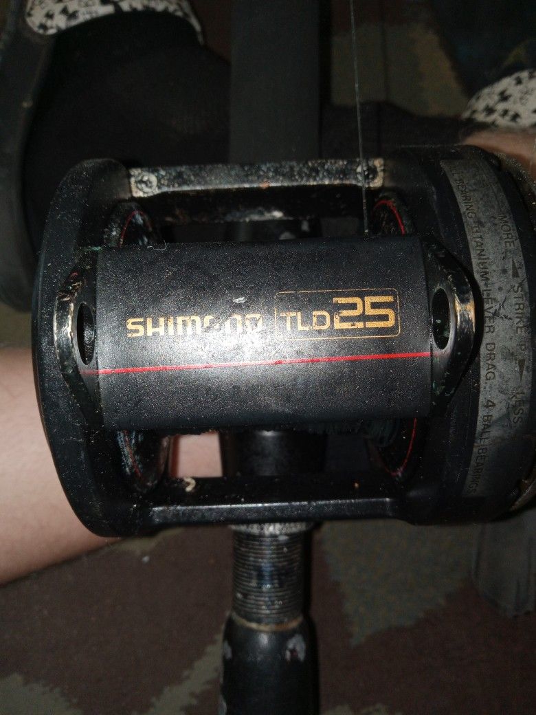 SHIMANO TLD 24 WITH STAR ROD