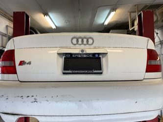 Audi S4 decklid A4