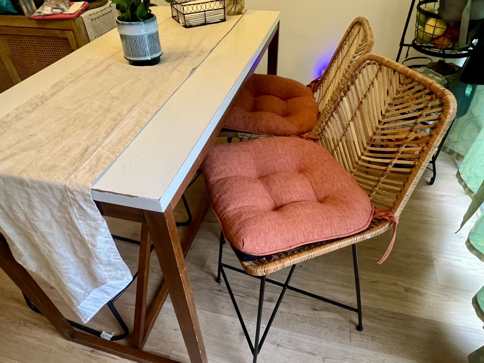 Counter Height Chairs 