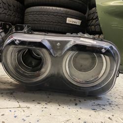 Dodge Challenger HID Headlights