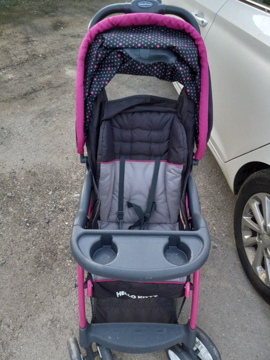 Hello  Kitty STROLLER , LIGHT WEIGHT, Very Good Condition ,