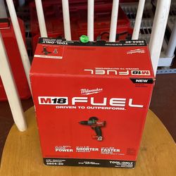 Milwaukee M18 FUEL 18-Volt Lithium-Ion Brushless Cordless 1/2 in. Hammer Drill/Driver (Tool-Only)solo Herramienta 