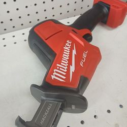 Milwaukee New Hackzall 18M Fuel Nuevo