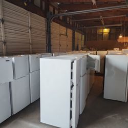 Apartment Size FRIDGE'S 