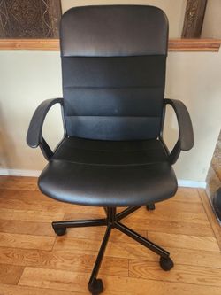 Black Office Chair
