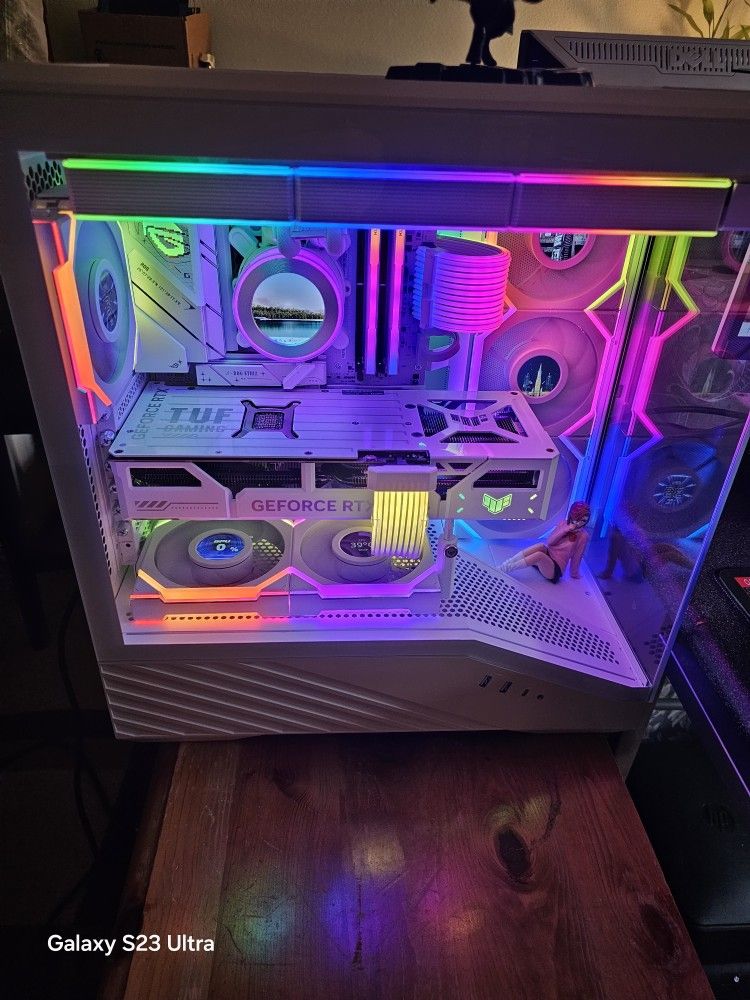 All WHITE GAMING PC 4K