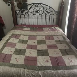 Queen Bed Set