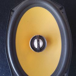 Jl Audio 6x9 Speaker Works Good No Issue's. .. Only One Speaker 