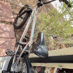  Haro BMX Bike – Clean & Ready to Ride 🔥