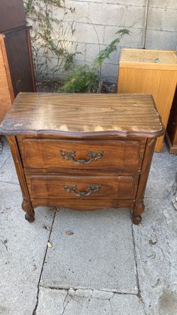 French Provincial 2-Drawer Nightstand