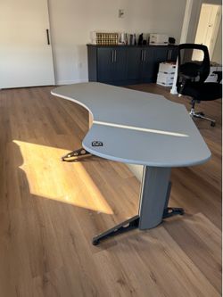 (3) Adjustable Height Ergonomic Corner Desk – Modern Gray Office Workstation