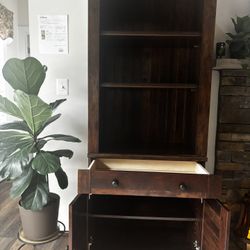 Sander Harbor View Bookcase