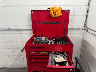 General service tech tool box with tools