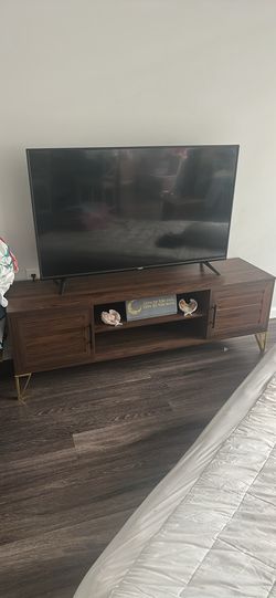 Like new TV Stand