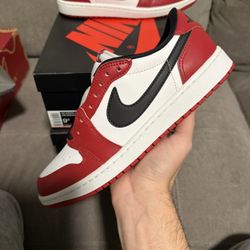 Jordan 1 Low Chicago 
