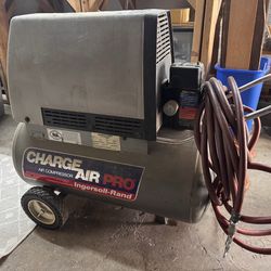INGERSOLL-RAND 20 gal Electric Air Compressor with Hose & Nozzle ~ 1980s