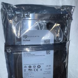 Seagate SkyHawk ST2000VX003 2TB 3.5" SATA 5900RPM Video Recording Internal HDD