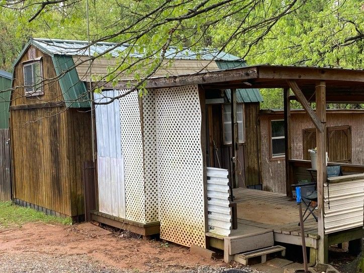 Building/Shed/Porch