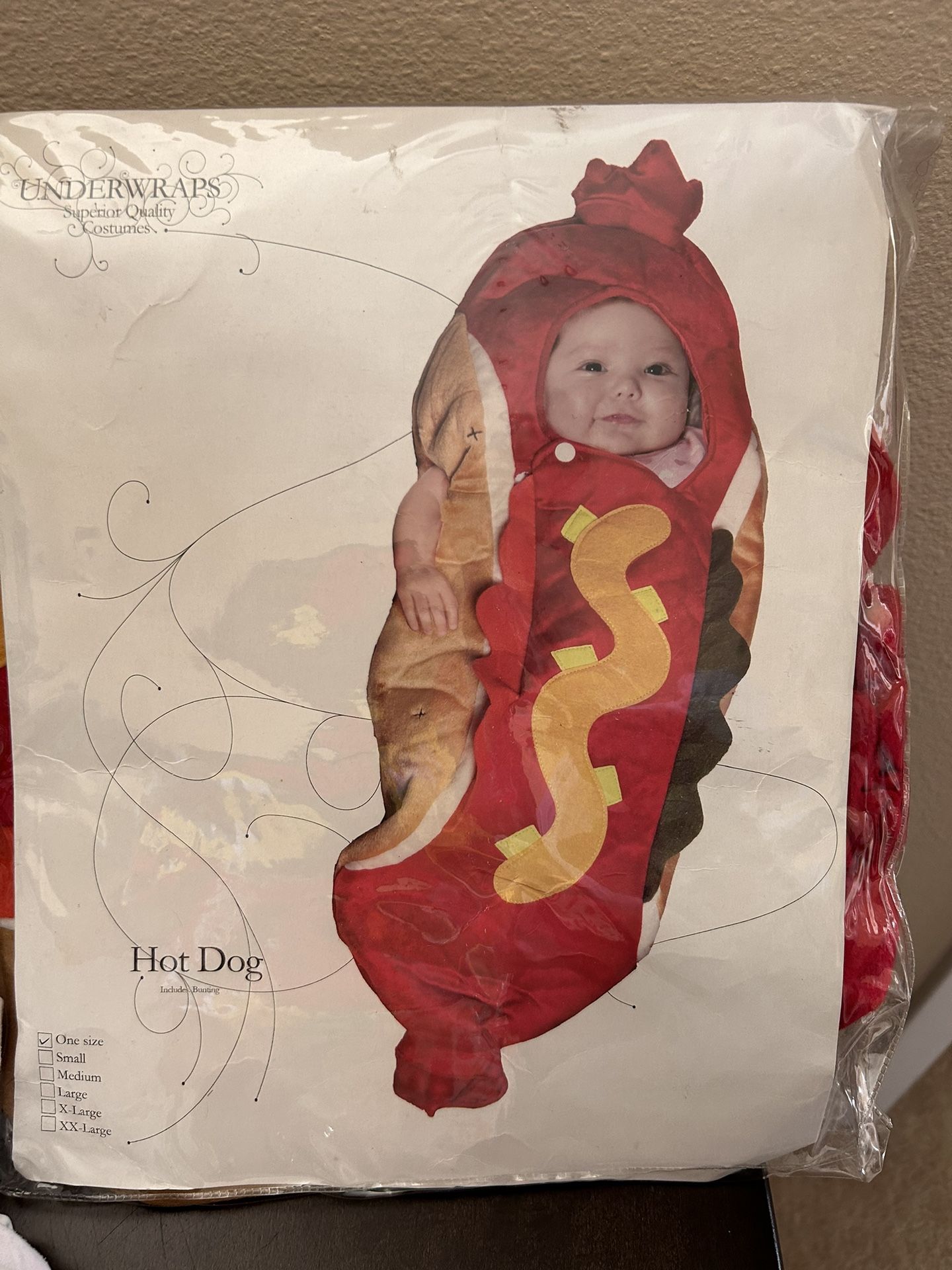 Newborn Hotdog Halloween Costume