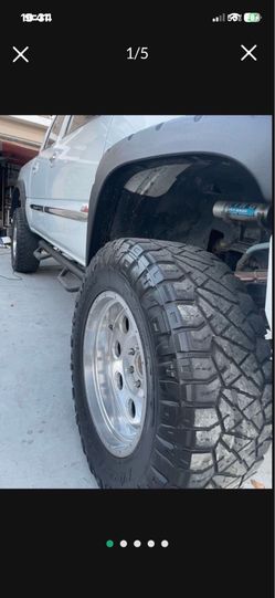 6 X 139 GM 6 Lug 37 " Nitto On 20" X 10 Alloys Alcoa Style Rims