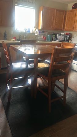 Kitchen table