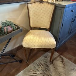 Super Cute Cute Cute Chairs