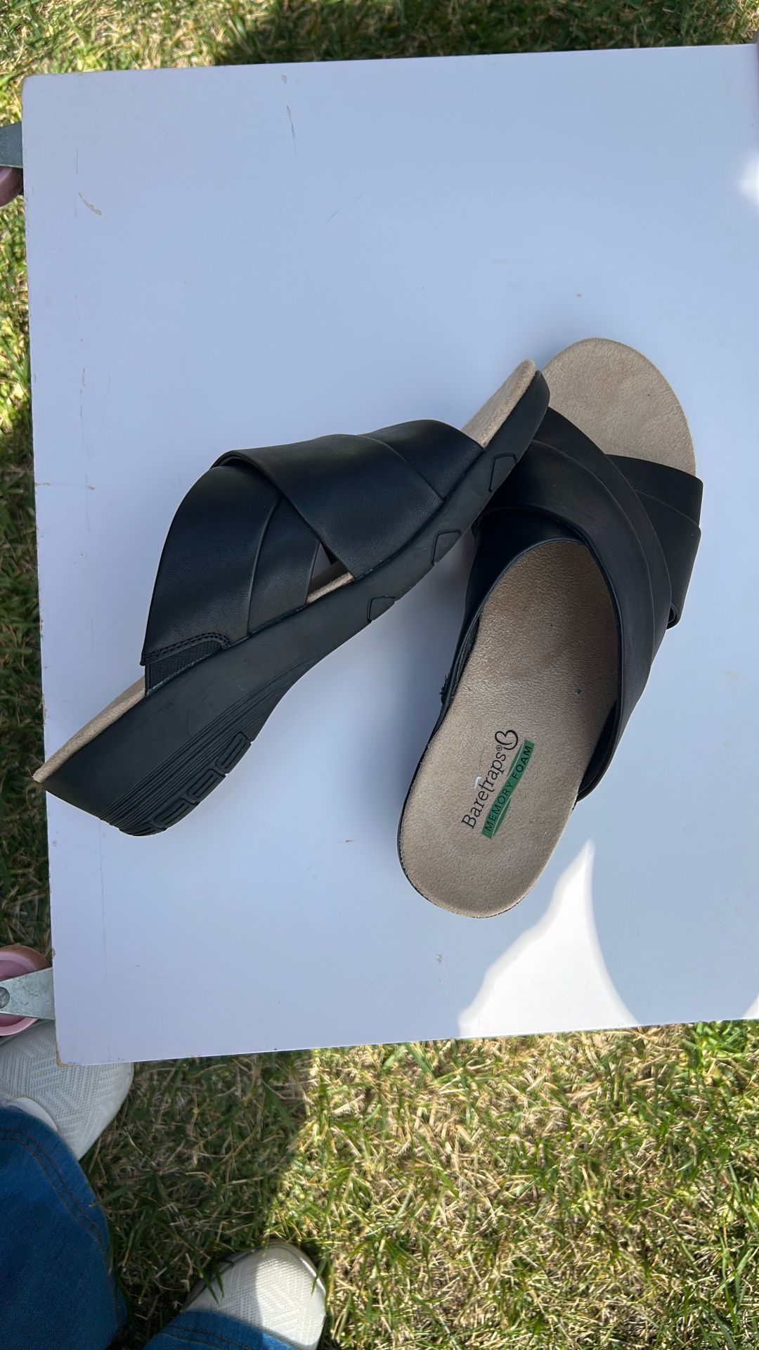 Beartraps Black Wedge