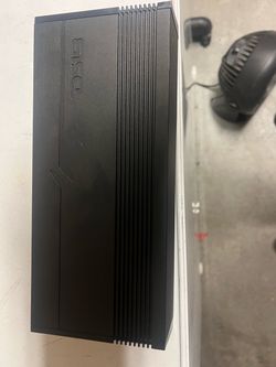 DS18 3600 watt amplifier new $200 obo