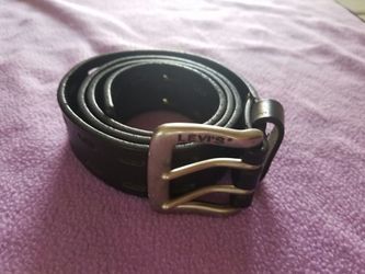 Levi's belt