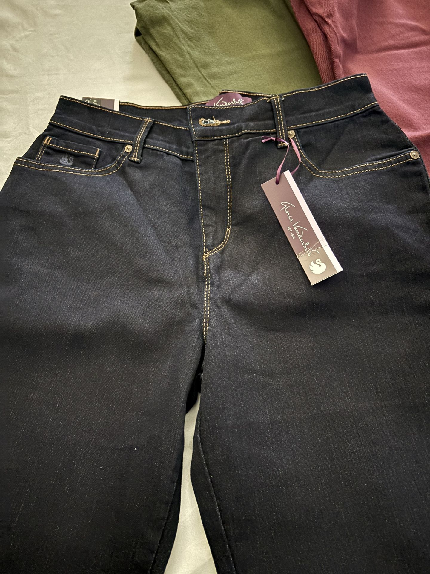 Women’s Jeans Size 8