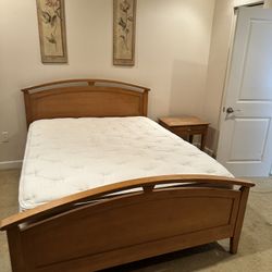 Ethan Allen Vintage Elements (6) Piece Bedroom Set
