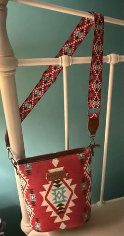 Wrangler Aztec Crossbody Bag