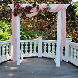 Wedding Arch (with Decor)
