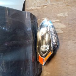 2012 - 2013  Kia Soul Right Headlight 